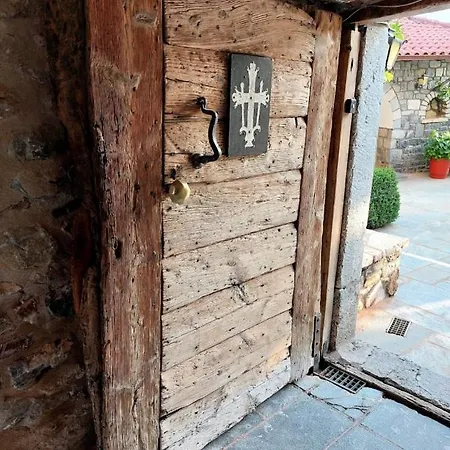 게스트하우스 Anastasia's Arcadia 4*